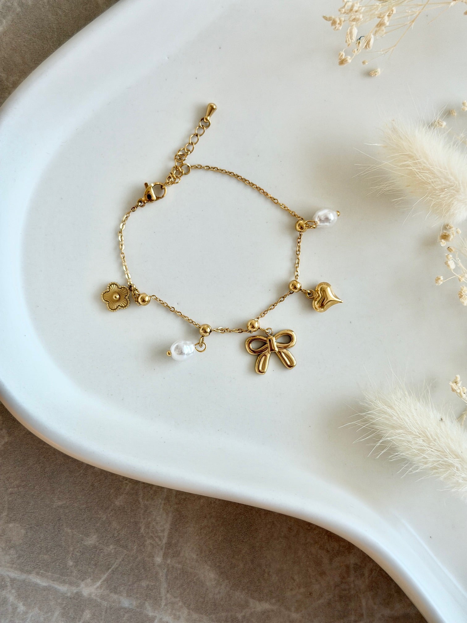 Armband "Bow & Pearl Charms"