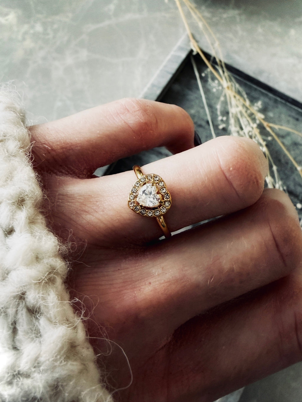 Ring "Heart Glow Gold"