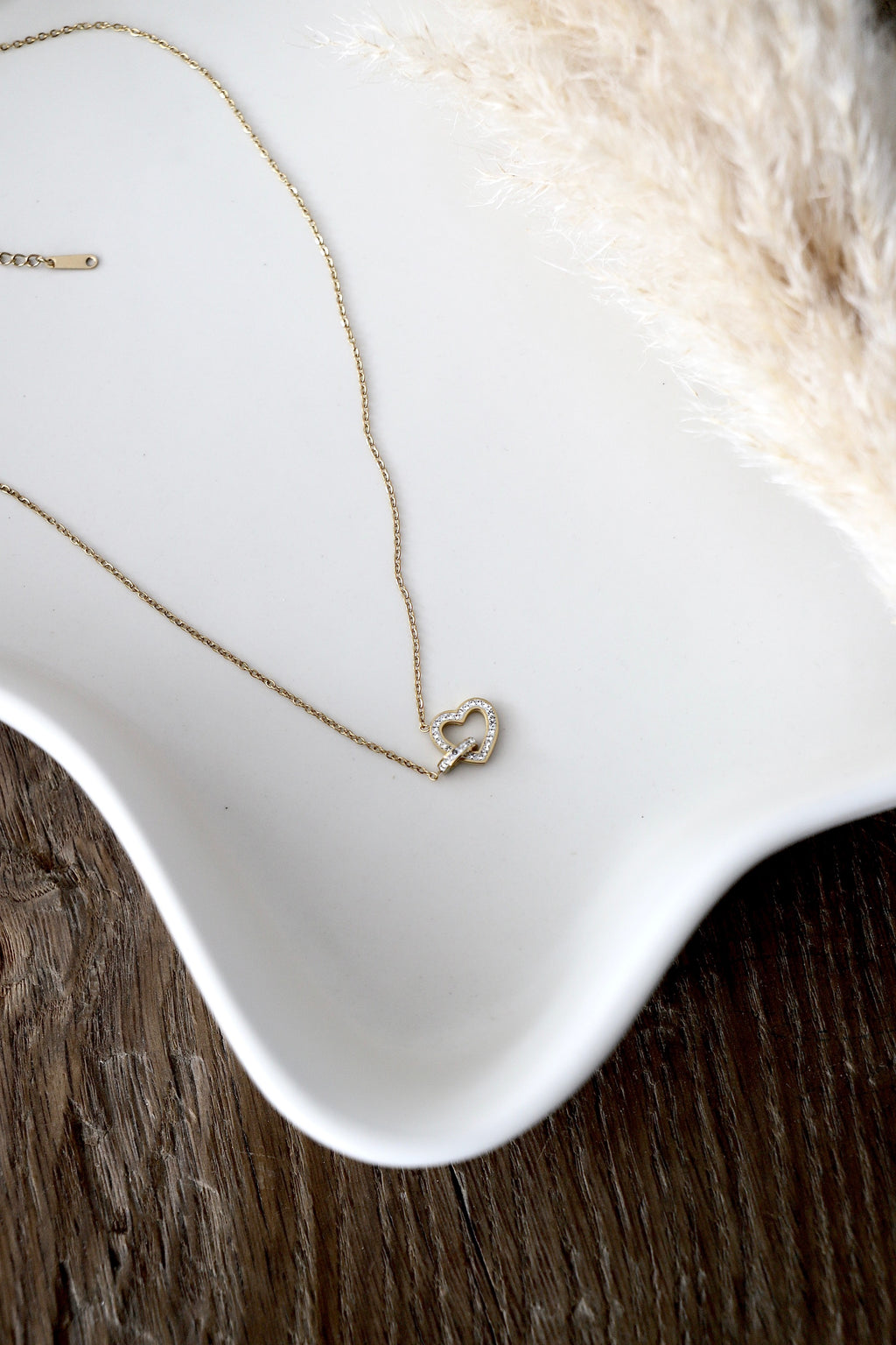 Halskette “Sparkling Heart Line”