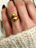 Ring „Liquid Flow“